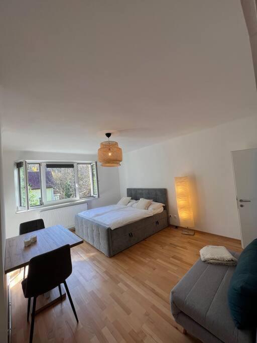 Neue Wohnung Neben Der Meduni Und Dem Lkh Graz Buitenkant foto